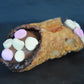 Heerlijke Cannoli kids 2 varianten gevuld met chocolade creme en versierd met marshmallows.